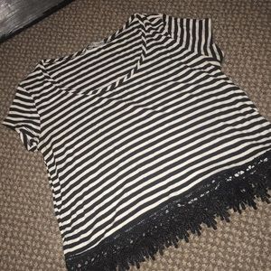 cropped striped t-shirt